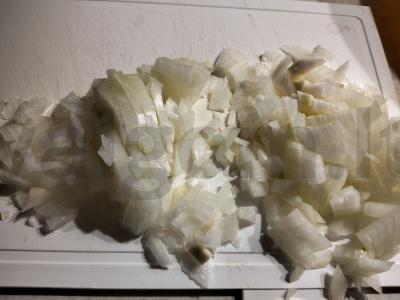 Kepti kotletai su žuvimi ir sūriu Žingsnis 1