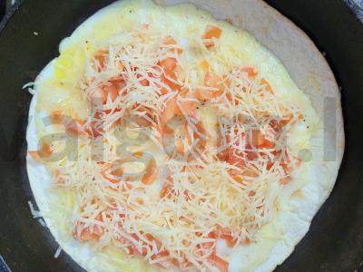 Tortilija su sultinga įdaru pusryčiams Žingsnis 4