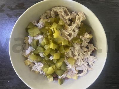 Sotūs salotas su vištiena, raudonaisiais pupelėmis ir sausainiais Žingsnis 6