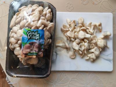 Spagečiai su pievagrybiais grietinėlės padaže Žingsnis 5