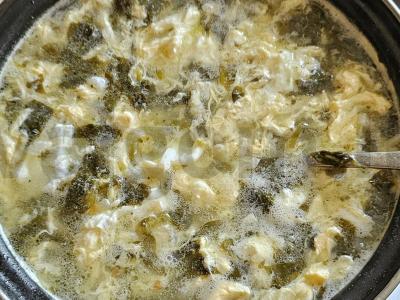 Špinatų šaltibarščiai su mikrožalumynais Žingsnis 7