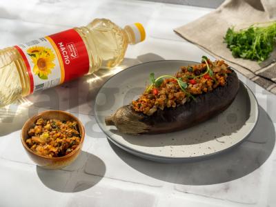 Baklažanai gruziniškai su riešutų padažu pagrindine nuotrauka