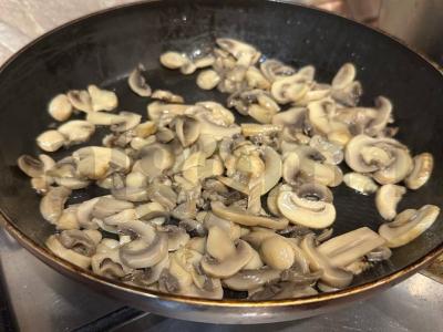 Salotos su ananasais ir krevetėmis Žingsnis 1