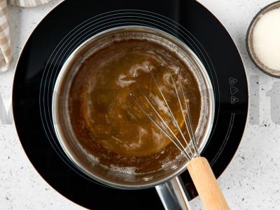 Alaus želė su delfinu Žingsnis 2