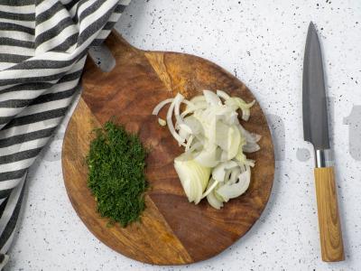 Sūdyti grybai su grietine Žingsnis 1