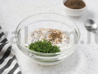 Sūdyti grybai su grietine Žingsnis 2