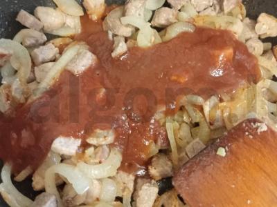 Saldžiarūgštė padažas Žingsnis 6