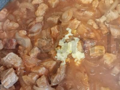 Saldžiarūgštė padažas Žingsnis 8