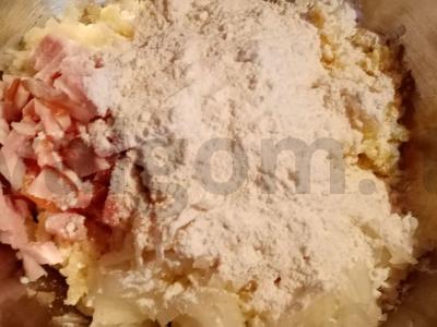 Bulvių kotletai su šonine Žingsnis 6