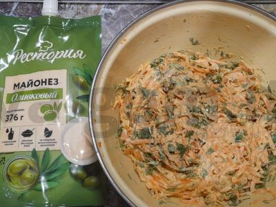 Morkų salotas su sezamo sėklomis ir graikiniais riešutais Žingsnis 5