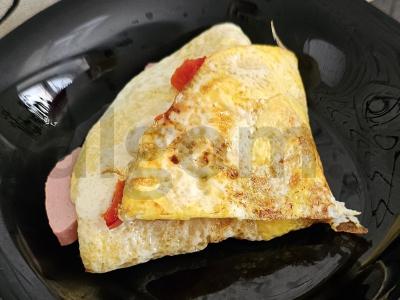 Kiaušinienė su daržovėmis pagrindine nuotrauka