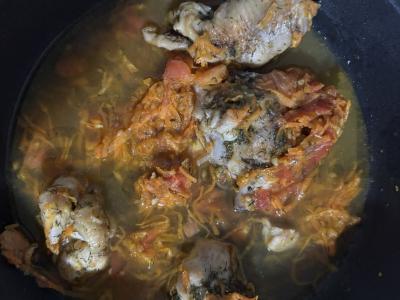 Troškinta vištiena su pomidoru Žingsnis 9