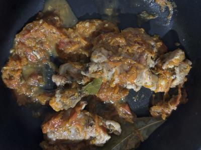 Troškinta vištiena su pomidoru Žingsnis 11