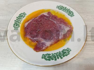 Kalakutienos šlaunelių kotletai vakarienei Žingsnis 2