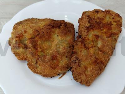 Kalakutienos šlaunelių kotletai vakarienei pagrindine nuotrauka