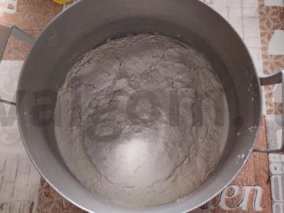 Saldžios blynai su acidofilinu ir varškės įdaru Žingsnis 1