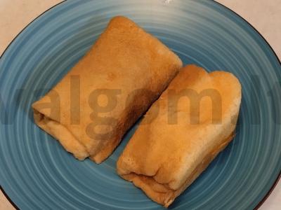 Saldžios blynai su acidofilinu ir varškės įdaru pagrindine nuotrauka