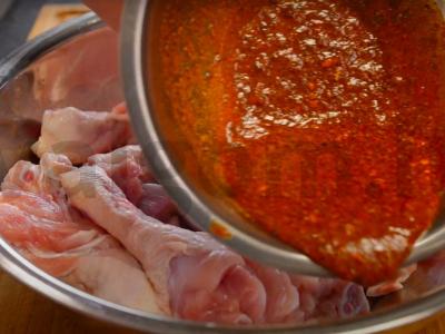 Puikūs vištienos blauzdos ant grotelių Žingsnis 5