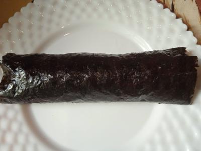 Rulonai su kreminiu sūriu ir silpnai sūdyta lašiša Žingsnis 4