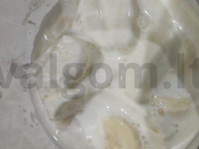 Prabangus grietinėlės-bananų kokteilis Žingsnis 3