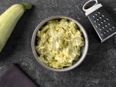 Blynai su žaliais žirneliais ir feta Žingsnis 1