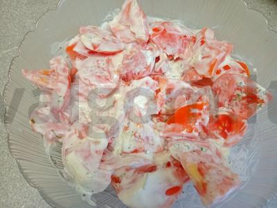 Pomidorų salotos su česnaku Žingsnis 5