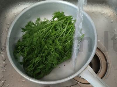 Užkandis iš sluoksniuotos tešlos su upėtakiu Žingsnis 1