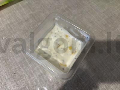 Jogurtas su bananais, mangais ir chia sėklomis pagrindine nuotrauka