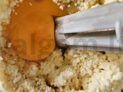 Grietinėlės pyragas su aviečių uogiene Žingsnis 1