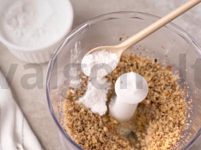 Pyragas su konservuotais abrikosais Žingsnis 6