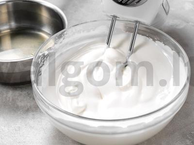 Naujųjų metų keksiukai „Kalėdų Senelis“ Žingsnis 5