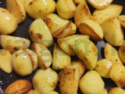 Keptas bulvės su šonkauliais Žingsnis 2