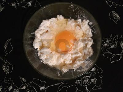 Varškės įdaras blynams Žingsnis 2