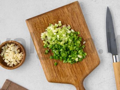 Česnakiniai krevetės prie vyno Žingsnis 2