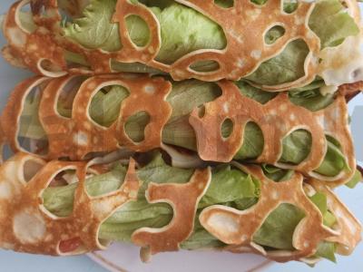 Ažūriniai blynai su įdaru pagrindine nuotrauka