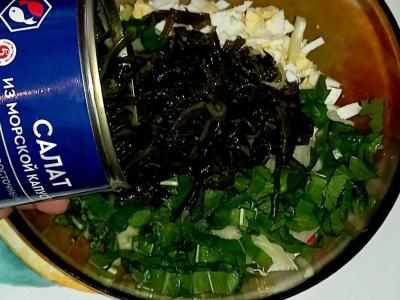 Jūros dumblių salotos su daržovėmis ir kiaušiniu Žingsnis 5