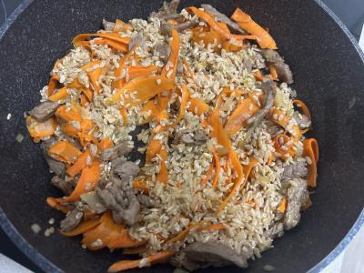 Rudųjų ryžių plovas su jautiena Žingsnis 4