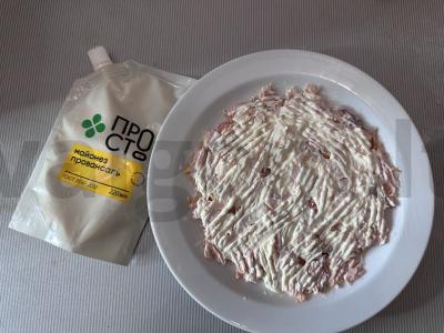 Salotas „Mimoza“ su karštu rūkytu lašiša Žingsnis 2