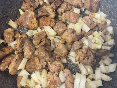 Mėsos padažas su krakmolu Žingsnis 2