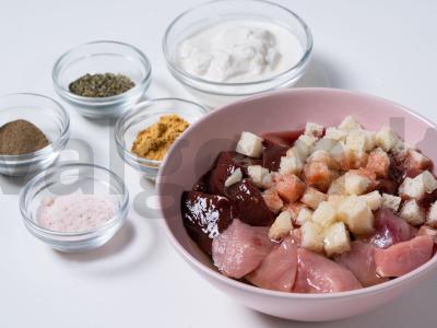 Kiaulienos ir vištienos kepenėlių paštetas Žingsnis 2