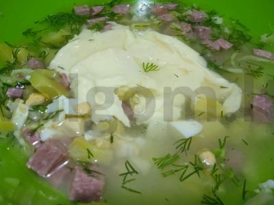 Okroška su rūkytomis dešromis ant duonos kvašo Žingsnis 7