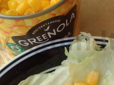 Salotas su kukurūzais, kiaušiniu ir sūriu Žingsnis 6