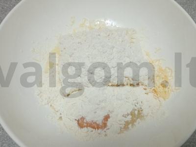 Varškės bandelės „Sūrio“ Žingsnis 4