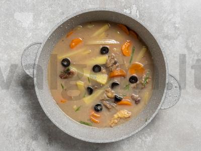 Tirštas jautienos ir bulvių sriuba Žingsnis 9