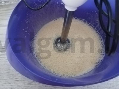 Šarlotė su maloniu rūgštumu Žingsnis 2