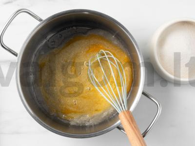 Vanilinis kremas Žingsnis 1