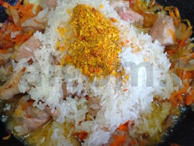 Jasmine ryžių plovas su kiauliena ir česnaku Žingsnis 5