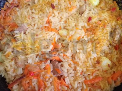 Jasmine ryžių plovas su kiauliena ir česnaku Žingsnis 8