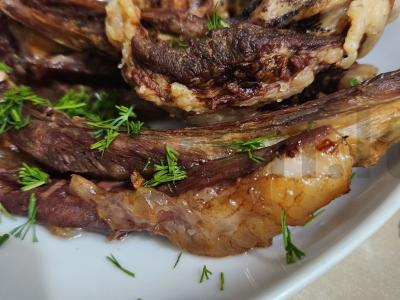 Kepti avienos šonkauliai pagrindine nuotrauka