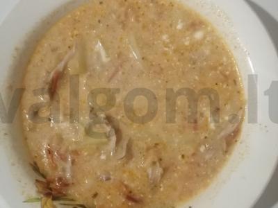 Šči su grietine pagrindine nuotrauka